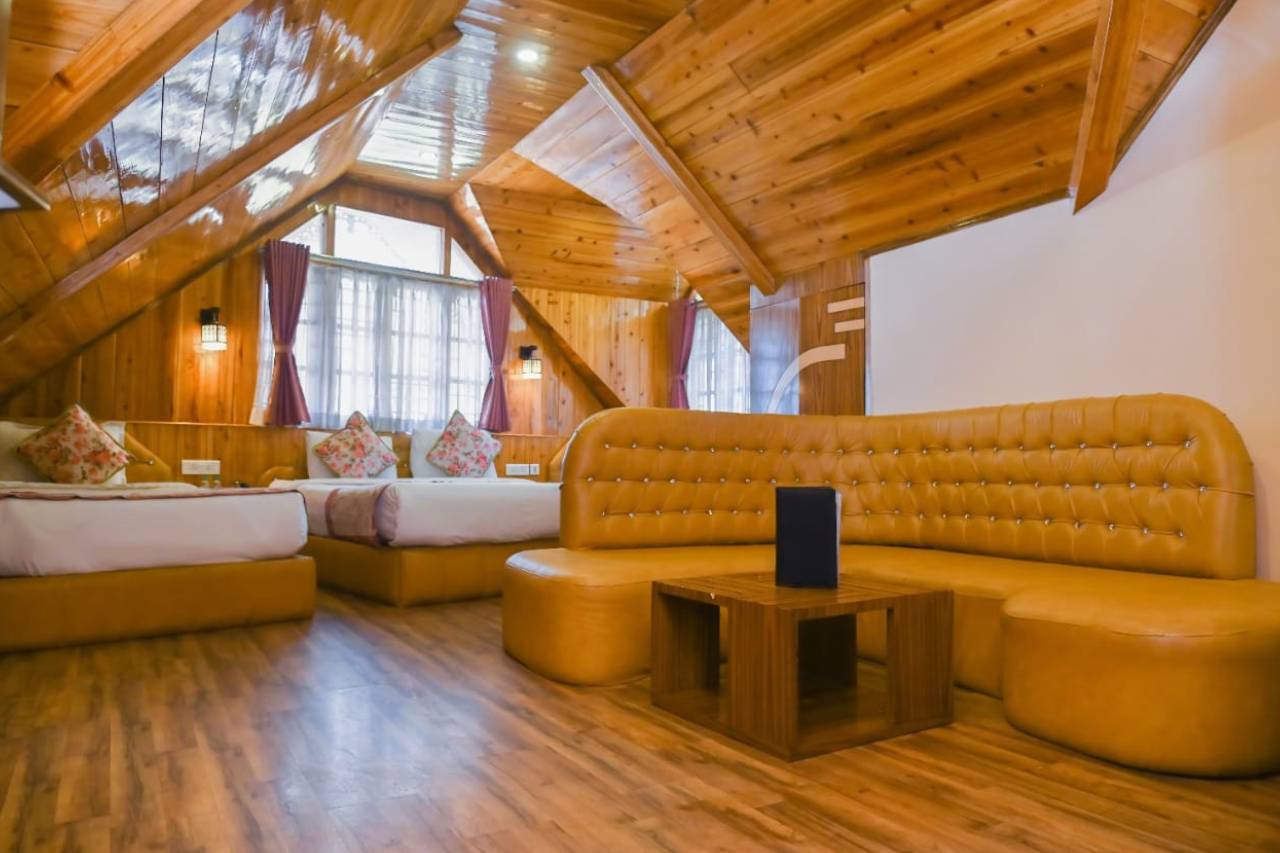 Darjeeling Hotel Near mall road